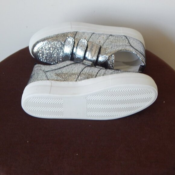 Alessandro Dell’ Acqua Leather Low Top Glitter Silver Sneaker Shoe US 8.5B NIB - Picture 13 of 15